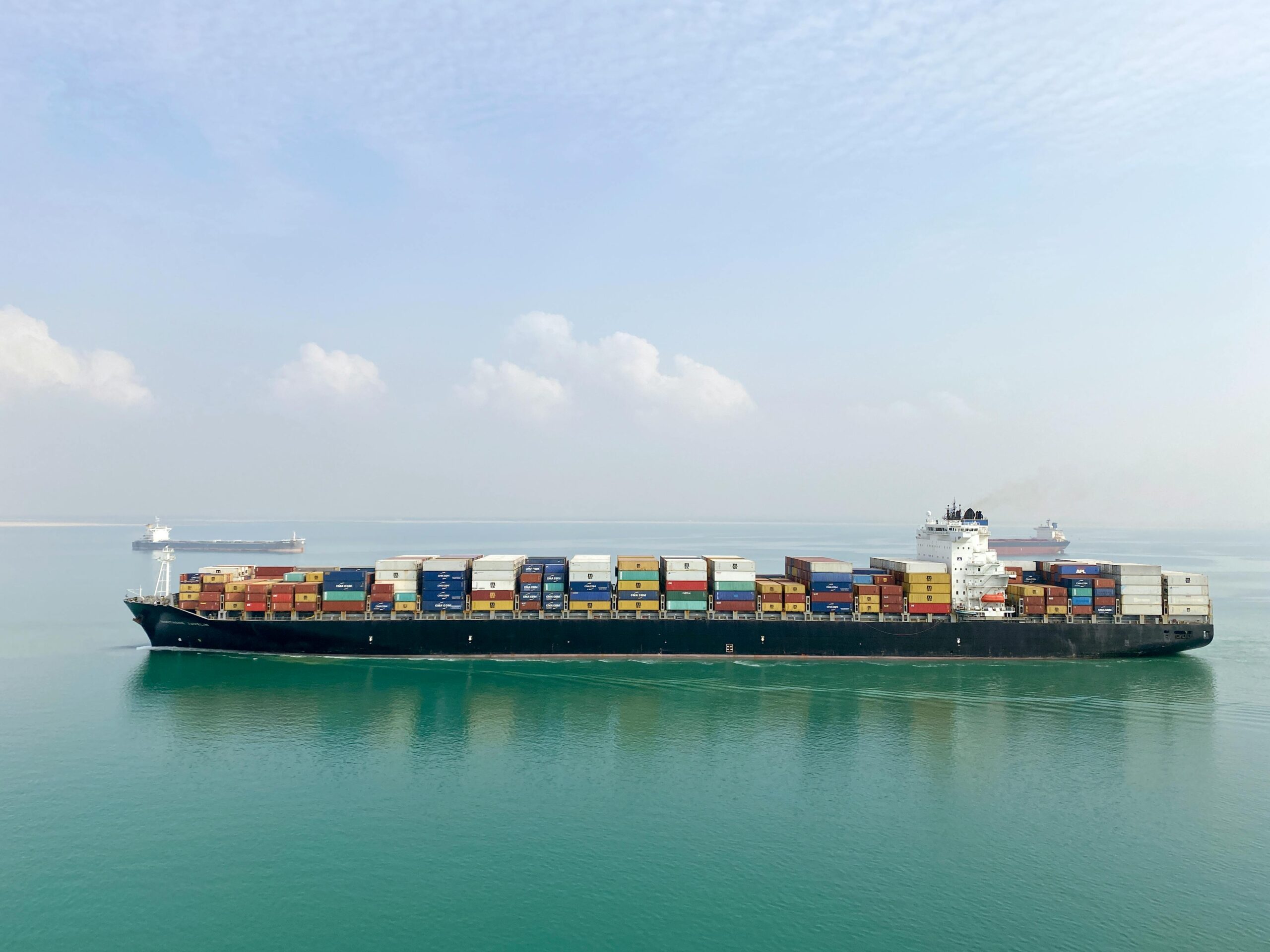 ami distribution - freight ship